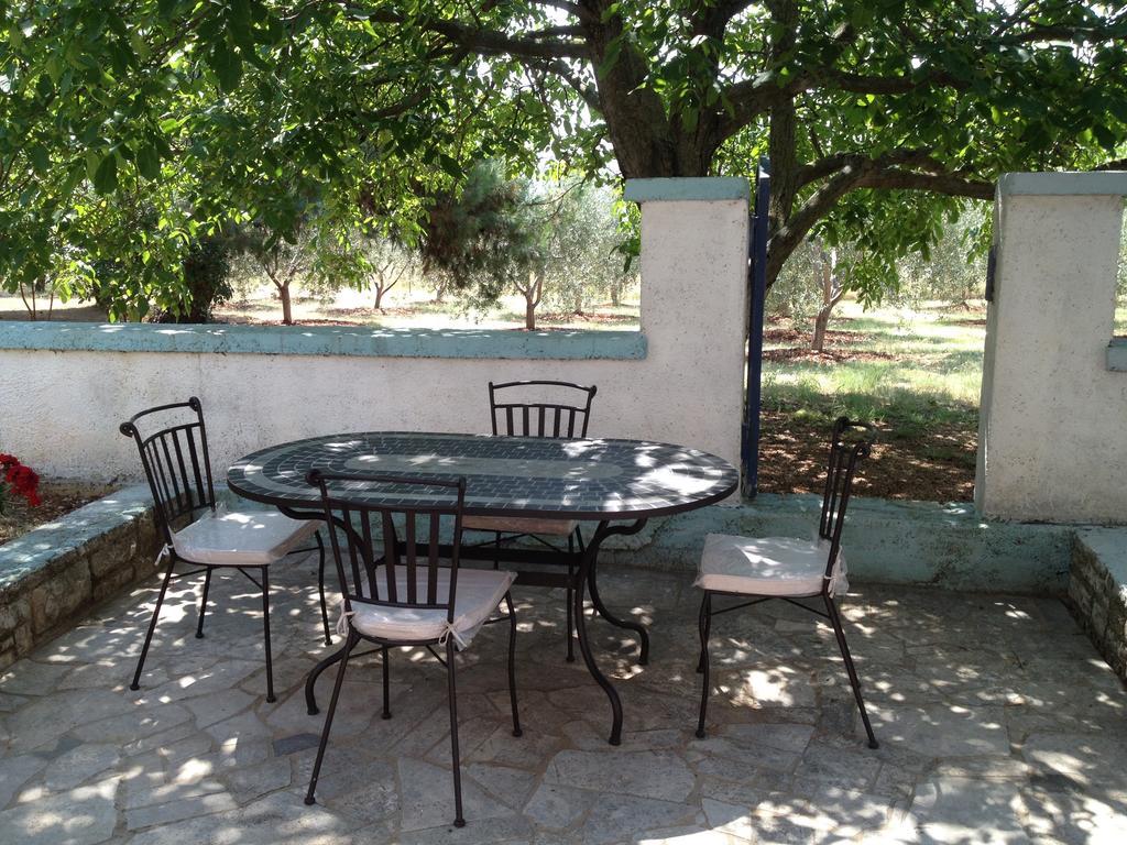 Villa Rosa With Yard And Children'S Playground Tar-Vabriga 客房 照片